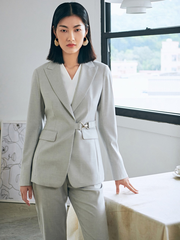 埃沃定制2021春夏新品女士系列