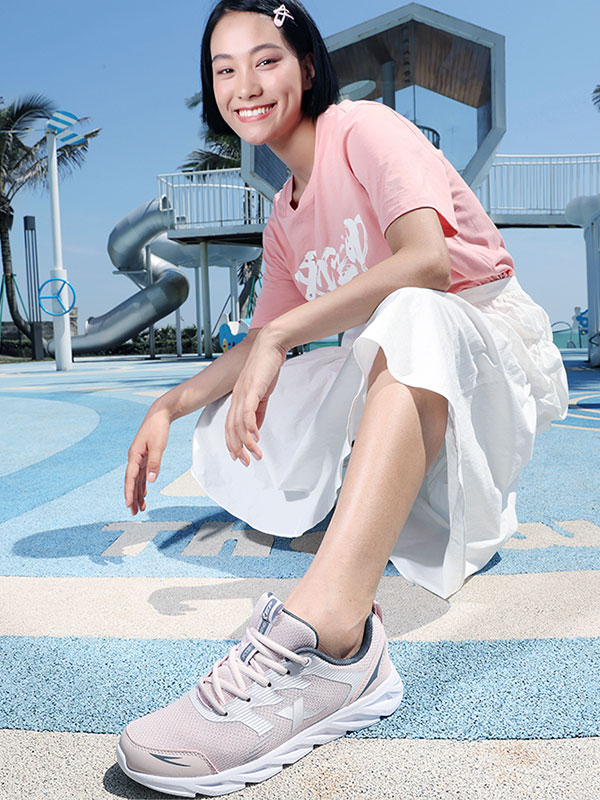 特步